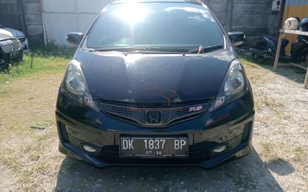 HONDA JAZZ GE8 1.5 E