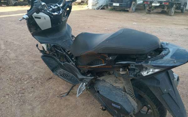 HONDA PCX 160