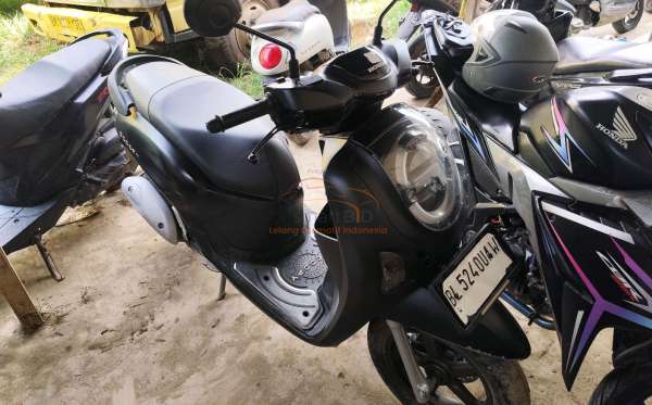 HONDA  SCOOPY