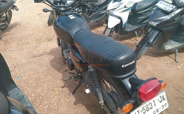 KAWASAKI W175SE