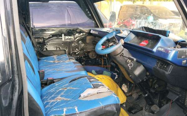 MITSUBISHI L300 PU FB-R (4X2)