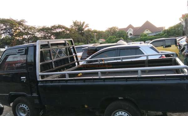 MITSUBISHI L300 PU FB-R (4X2)