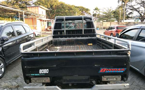 MITSUBISHI L300 PU FB-R (4X2)