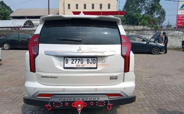 MITSUBISHI  PAJERO  SPORT 2.4L DAKAR-L (4X2)