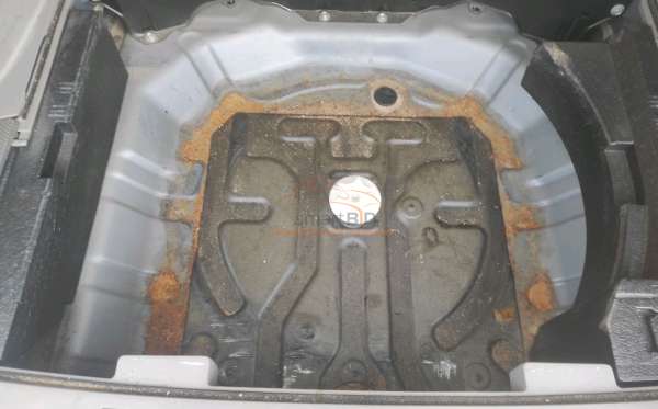 NISSAN X TRAIL