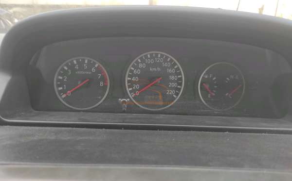 NISSAN X TRAIL