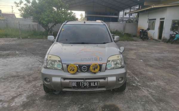 NISSAN X TRAIL