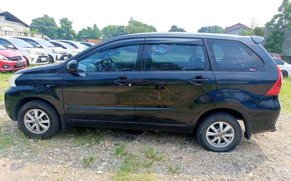 TOYOTA AVANZA 1.3 G