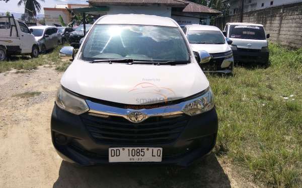 TOYOTA AVANZA 1.3 G