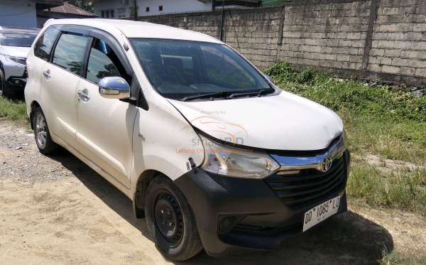 TOYOTA AVANZA 1.3 G