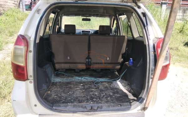 TOYOTA AVANZA 1.3 G