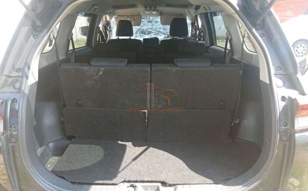 TOYOTA AVANZA 1.5 G