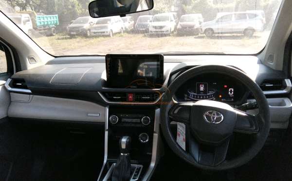 TOYOTA VELOZ 1.5 Q CVT