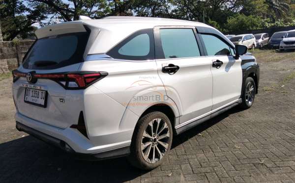 TOYOTA VELOZ 1.5 Q CVT
