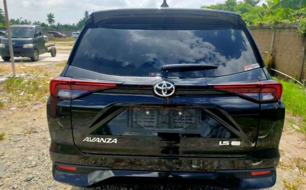 TOYOTA AVANZA 1.5 G