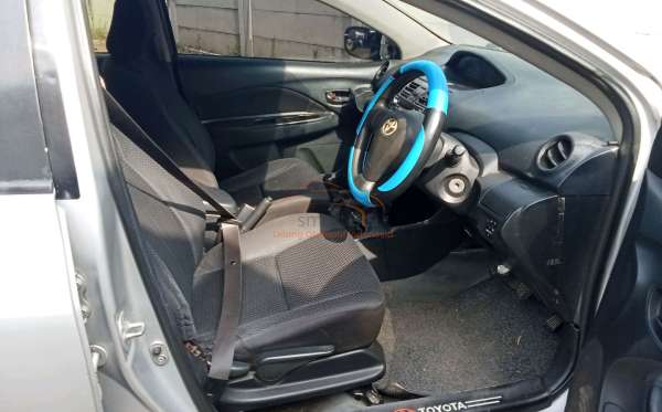 TOYOTA VIOS E