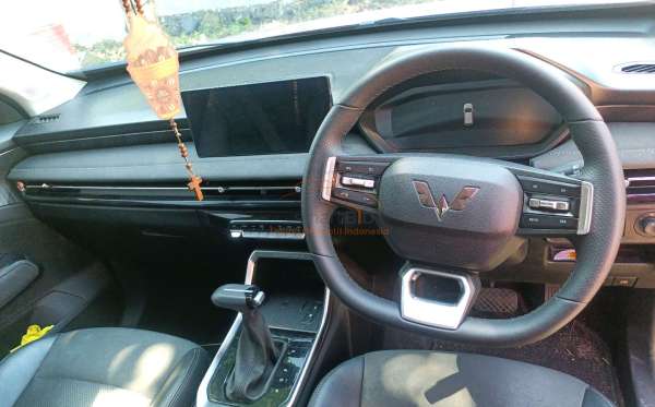 WULING ALVEZ 1.5