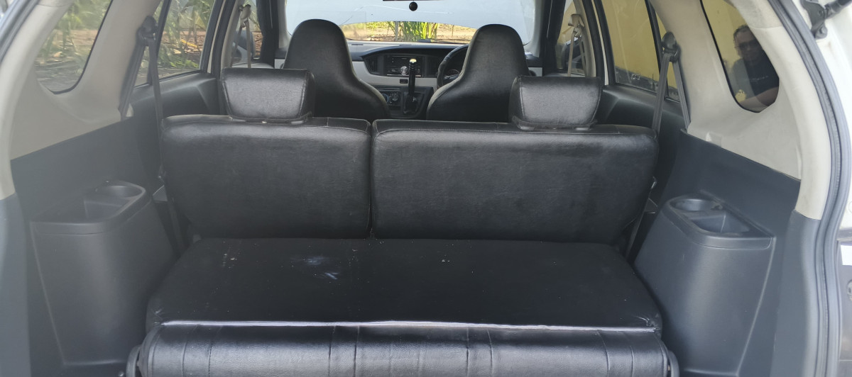 DAIHATSU  SIGRA  1.2 X