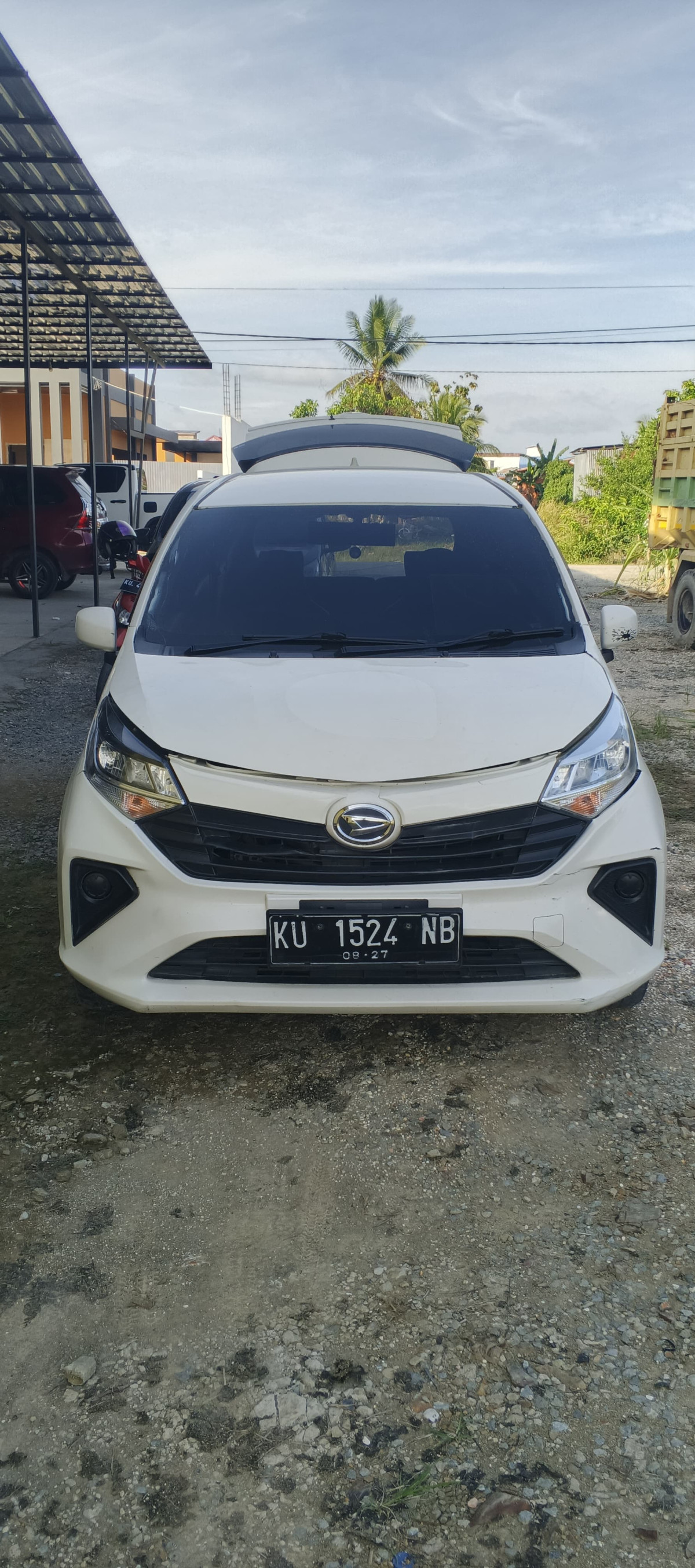 DAIHATSU  SIGRA  1.2 X