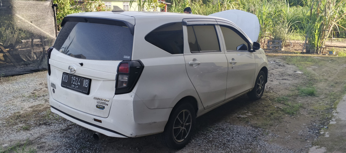 DAIHATSU  SIGRA  1.2 X