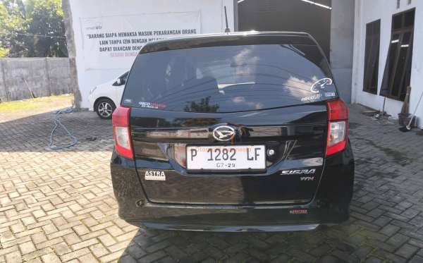 DAIHATSU SIGRA D