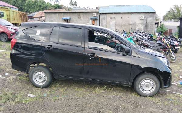DAIHATSU SIGRA