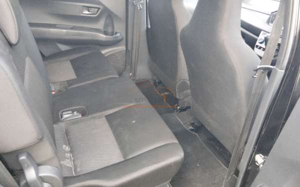 DAIHATSU SIGRA