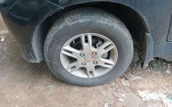 DAIHATSU XENIA