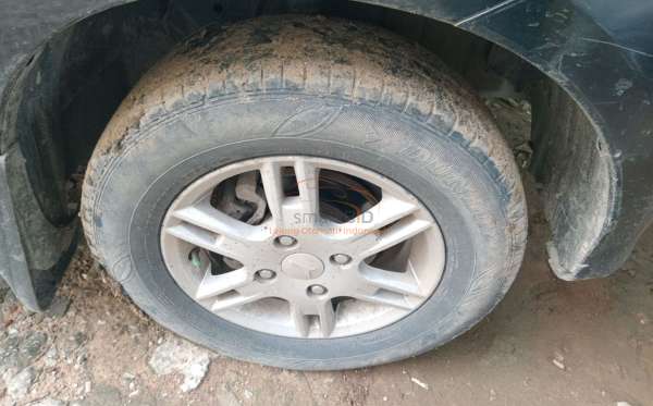 DAIHATSU XENIA