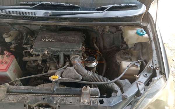 DAIHATSU XENIA