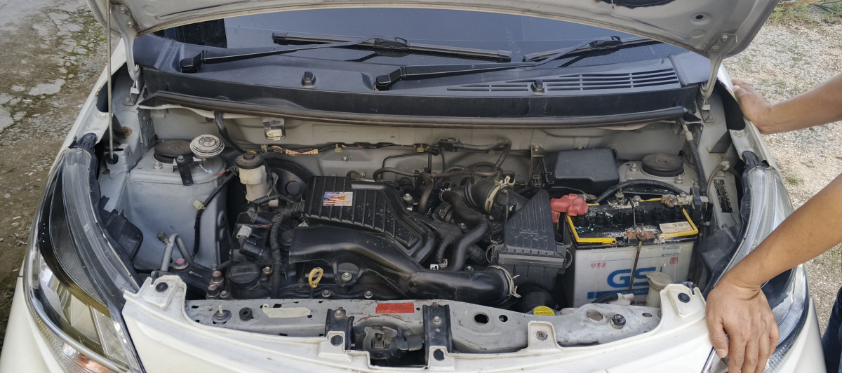 DAIHATSU  SIGRA  1.2 X