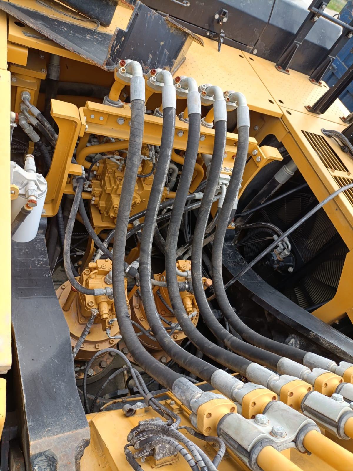 SANY EXCAVATOR