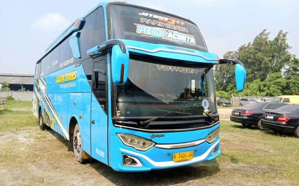 HINO RK8JSKA-NHJ