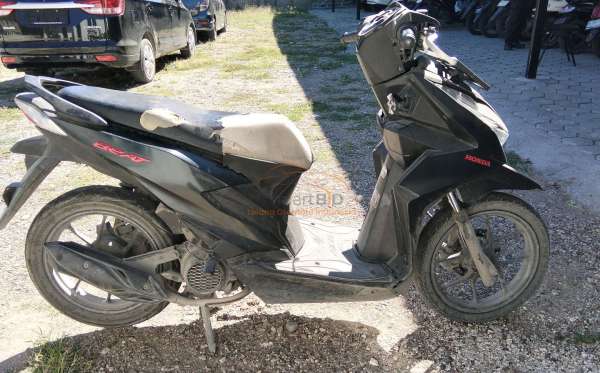 HONDA  BEAT