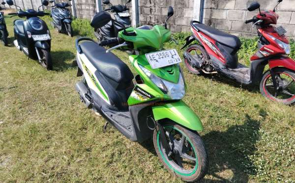 HONDA  BEAT