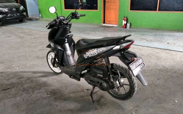 HONDA BEAT STREET