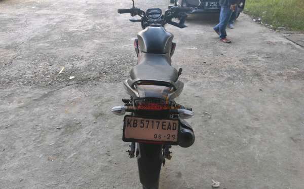 HONDA  CB 150 Verza