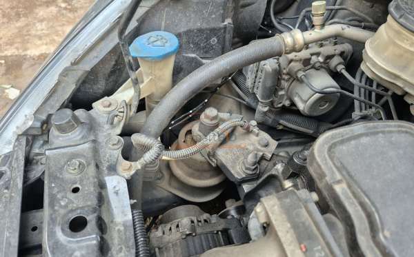 HONDA JAZZ GE8 1.5 E
