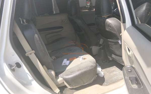 HONDA MOBILIO DD4 1.5E