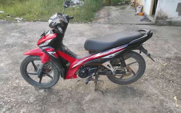 HONDA REVO X