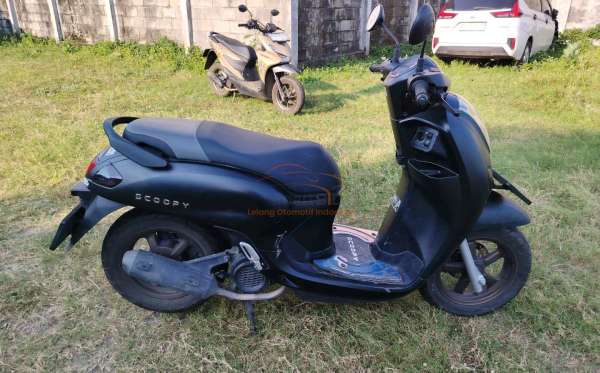 HONDA SCOOPY PRESTIGE