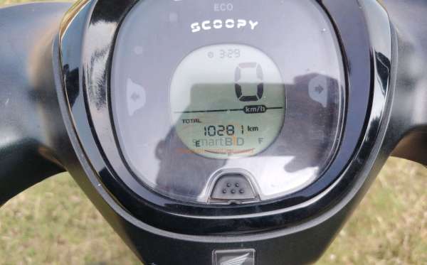 HONDA SCOOPY PRESTIGE