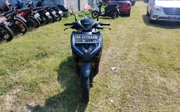 HONDA VARIO 125 ESP CBS ISS CW
