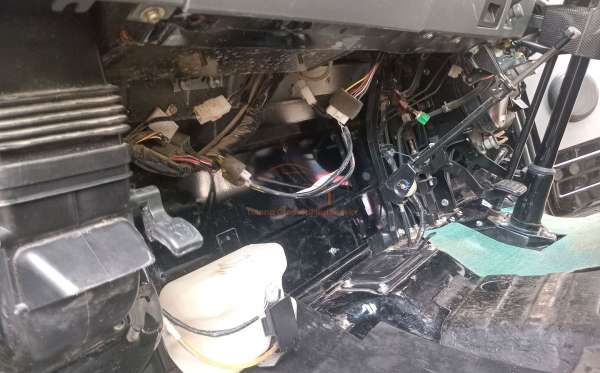 MITSUBISHI L300 PU FB-R (4X2)