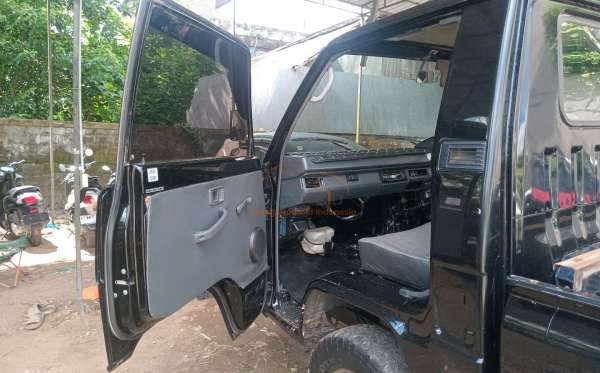 MITSUBISHI L300 PU FB-R (4X2)