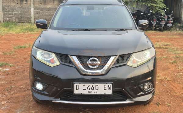 NISSAN X TRAIL 2.5