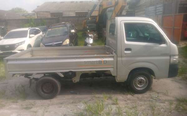 SUZUKI  CARRY  PU