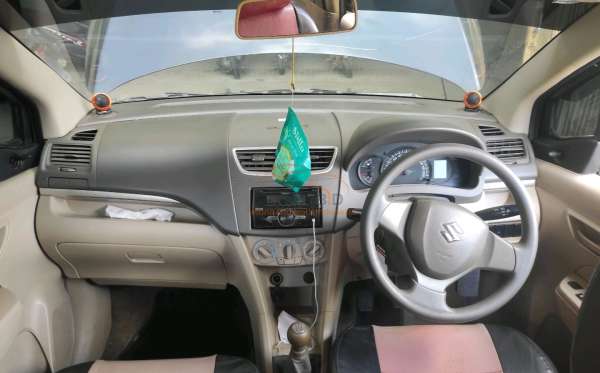 SUZUKI ERTIGA