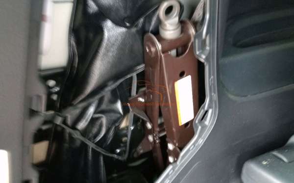 TOYOTA VELLFIRE 2.5G