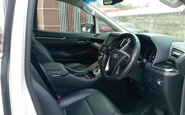 TOYOTA VELLFIRE 2.5G